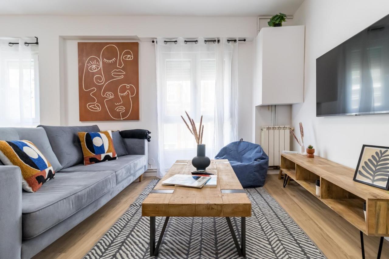 Apartamento Recien Reformado Plaza Del Ayuntamiento Santander Ngoại thất bức ảnh